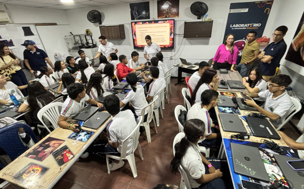 Videojuego Cash educación financiera Colombia