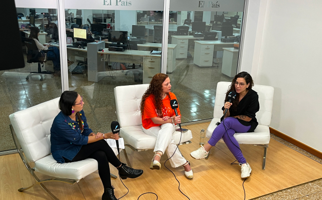 El 76 % de las mujeres en Colombia ha sufrido violencia digital